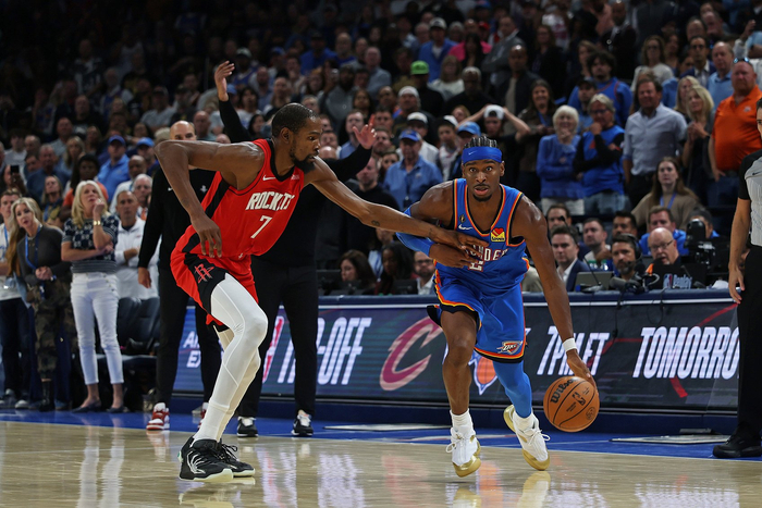 sofascore官网-雷霆险胜尼克斯，亚历山大稳定爆发创纪录，布伦森唐斯难救主|霍姆格伦|谢伊·吉尔杰斯-亚历山大|俄克拉荷马雷霆队|迈尔斯·布里奇斯|切特-霍姆格伦_新浪体育_新浪新闻