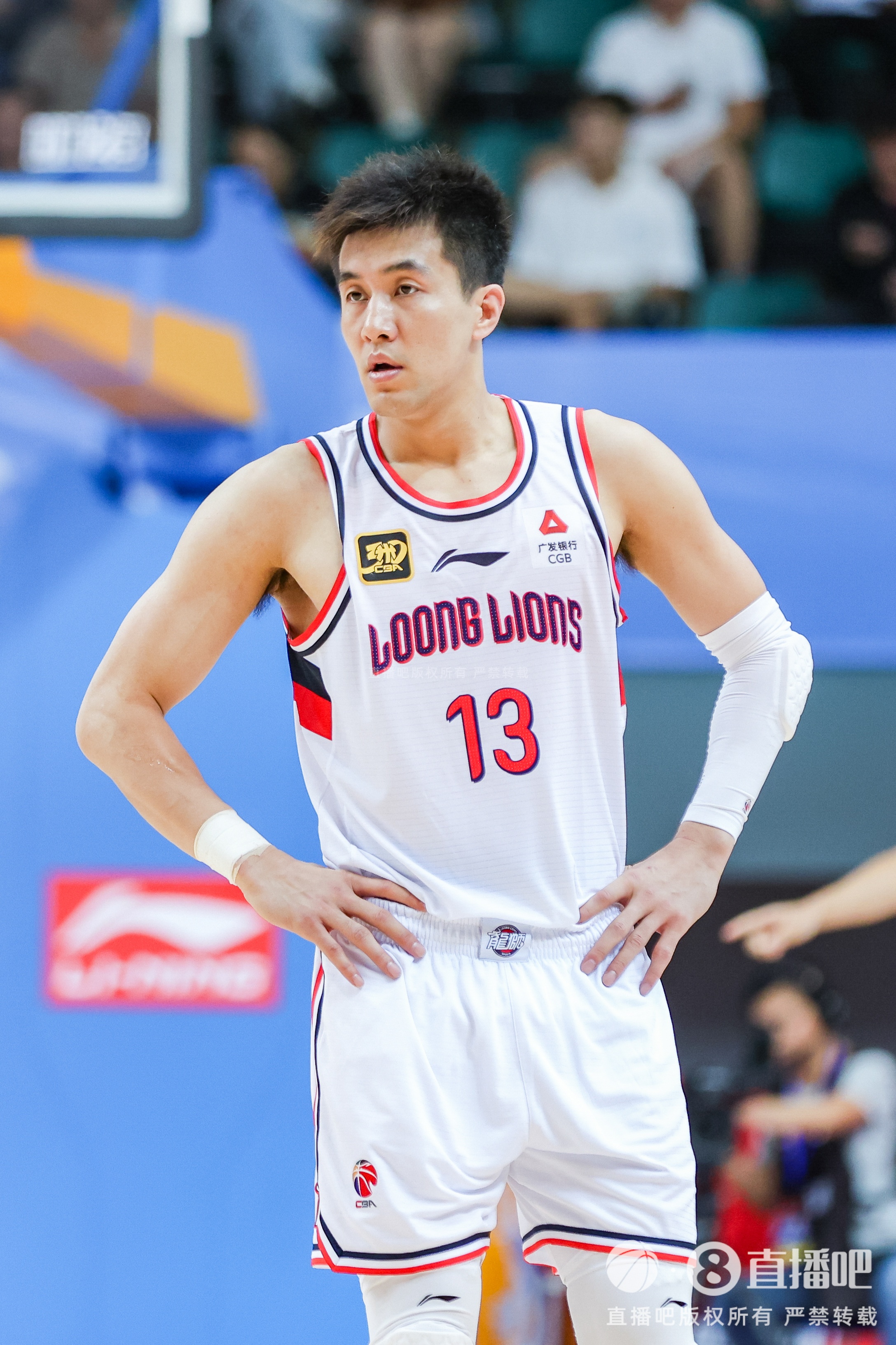 媒体人：郭艾伦ACL 再想打出好状态已很难了 但CBA会有他一席之地